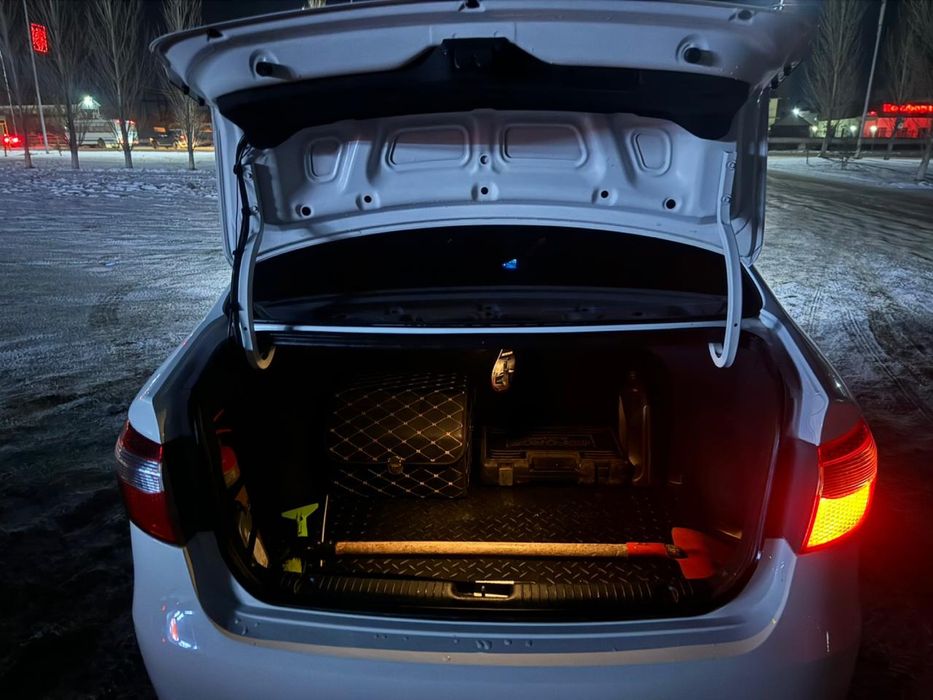 Продается Kia rio 2014 года