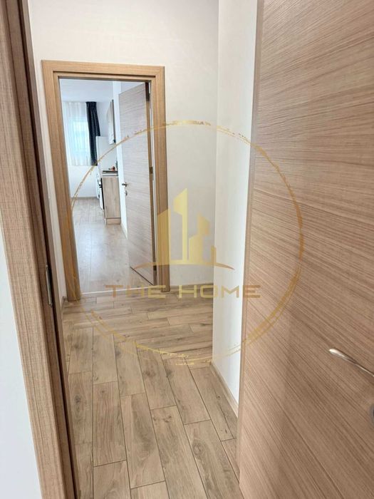 Дава се под наем Тристаен апартамент в Варна, Цветен квартал - 150 кв.м за 720 € - Снимка #5