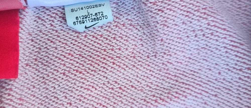 Nike къси панталони L размер