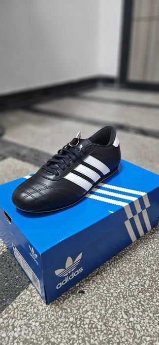 Кожени маратонки Adidas Taekwondo