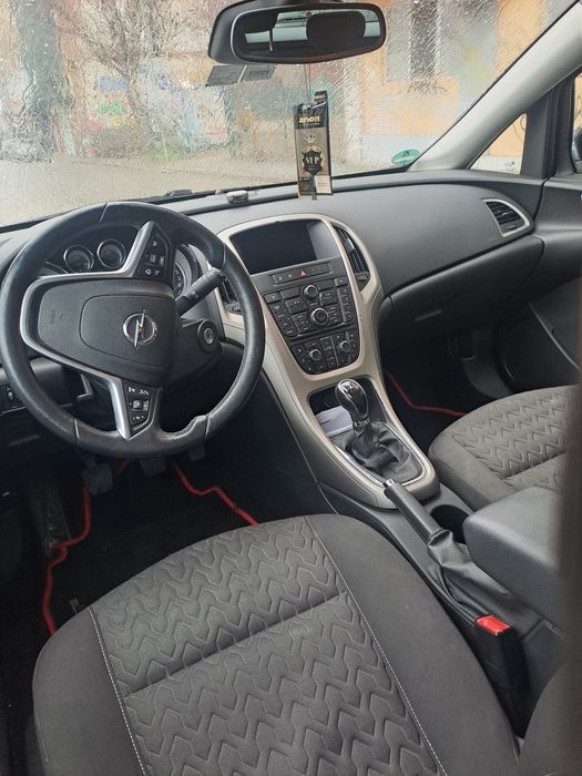 Опел Астра 1,7 Tdci