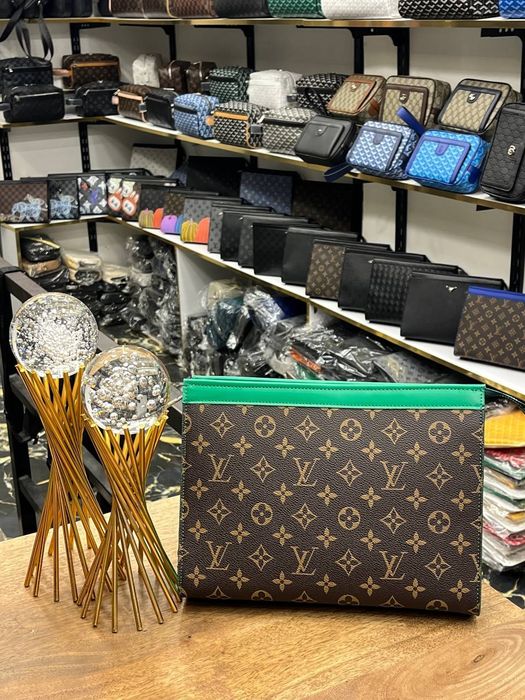 Мъжка чанта клъч различни модели