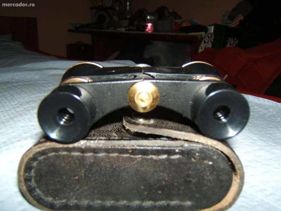 binoclu teatru rusesc