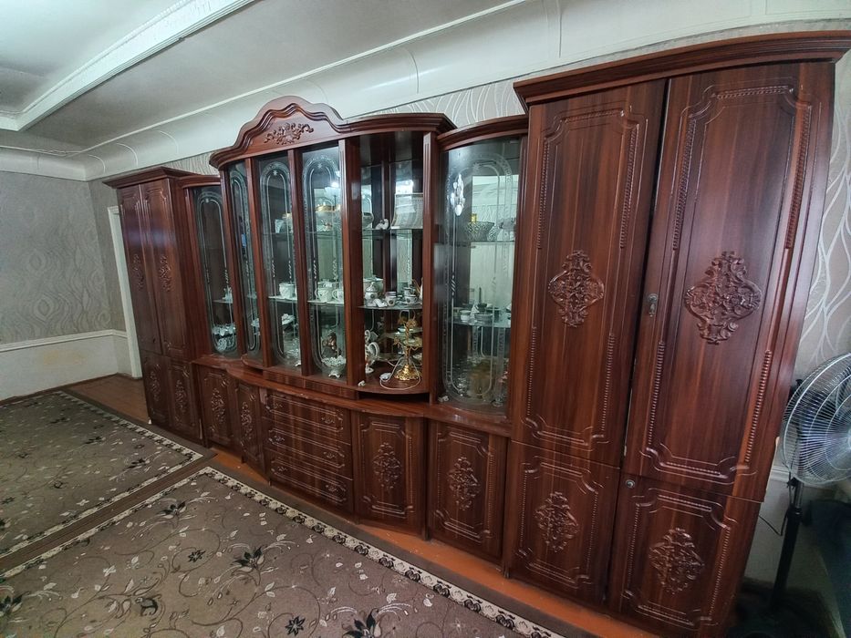 Стенка дизайн красивый широкий высокий