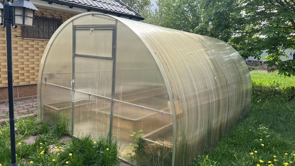 Теплица оцинкованная из поликарбоната