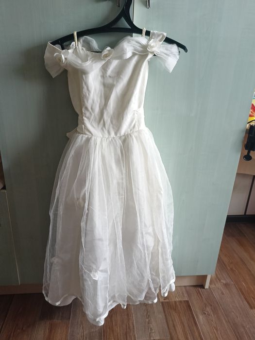 Платье детское нарядное