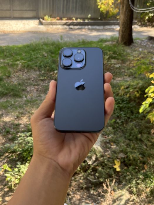 iPhone 15 pro 128гб а идеале