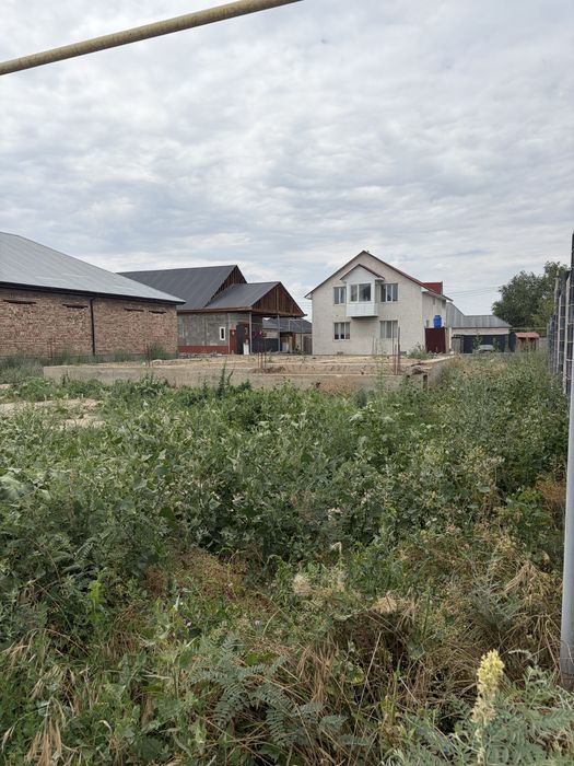 Продам участок с фундаментом