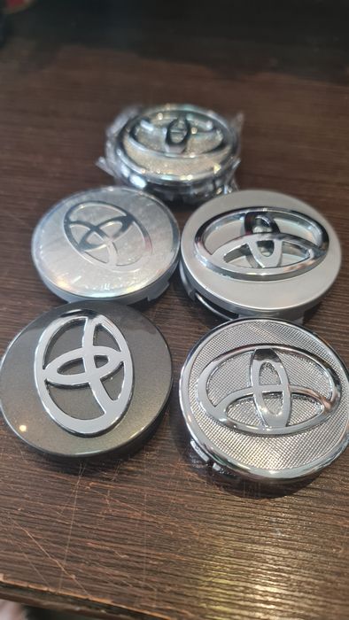 Капачки за джанти на Тойота