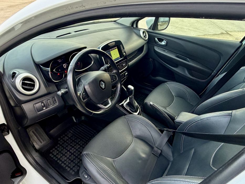 Renault CLIO / 1.5 dCi / euro 6 / Automat 8200€ .