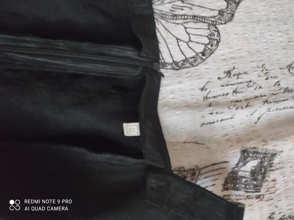 Дамска блуза-черна