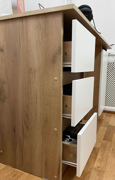 Продам письменный/рабочий стол