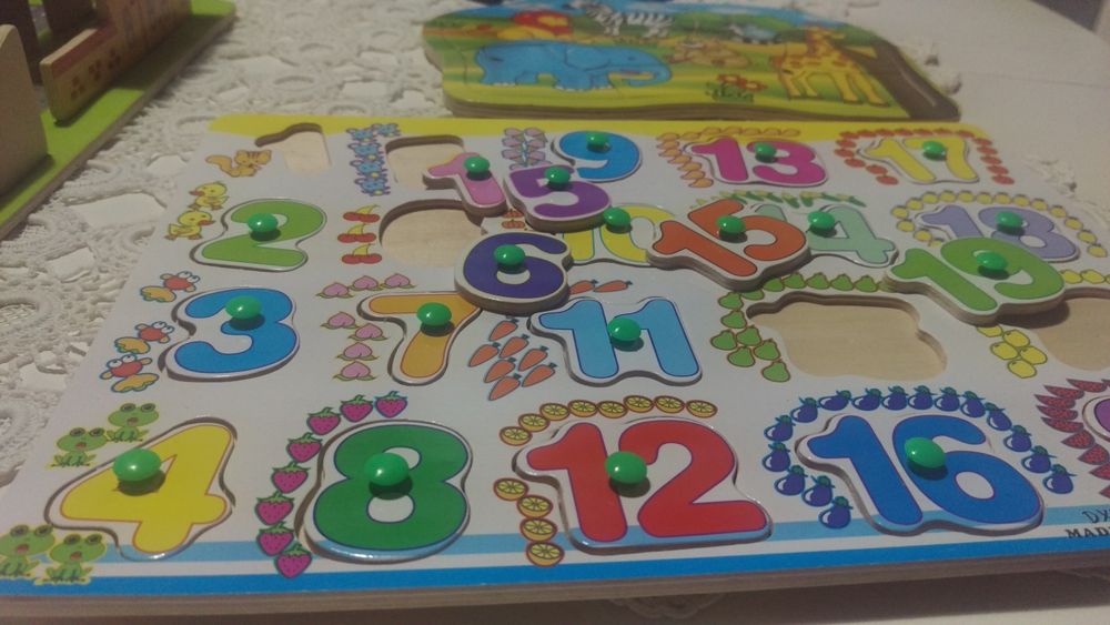 Joc copii puzzle,numere puzzla si joccreativ casuta toate de lemn