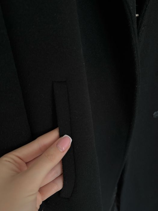 Продам шерстяное пальто