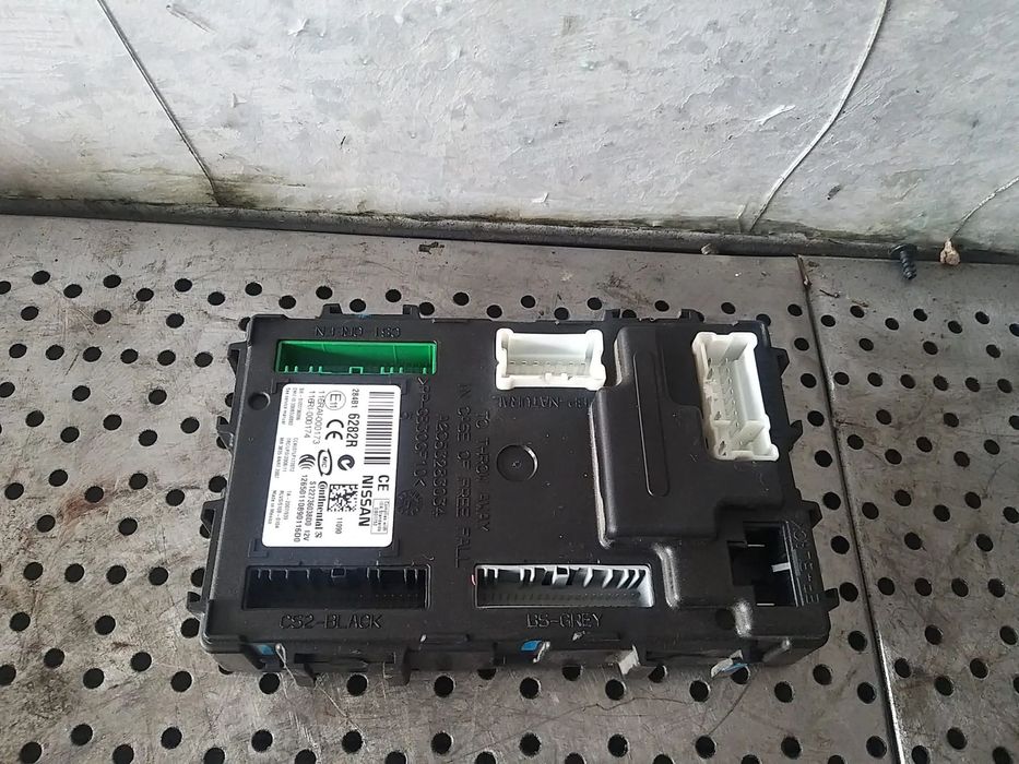 Modul bcm 2.0 dci renault koleos 1 hy 284b16282r s122736038d0