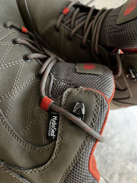 Туристически обувки The north face