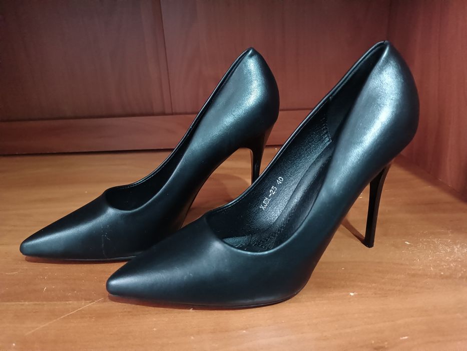 Туфли-лодочки 40 размер