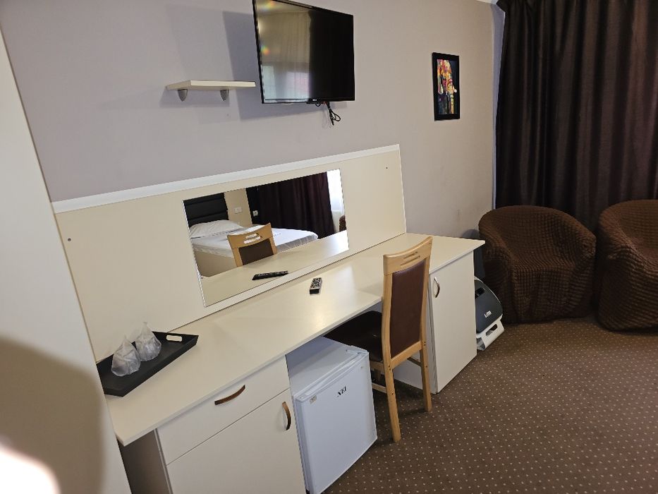 Cameră de hotel confortabilă și accesibilă – Craiova