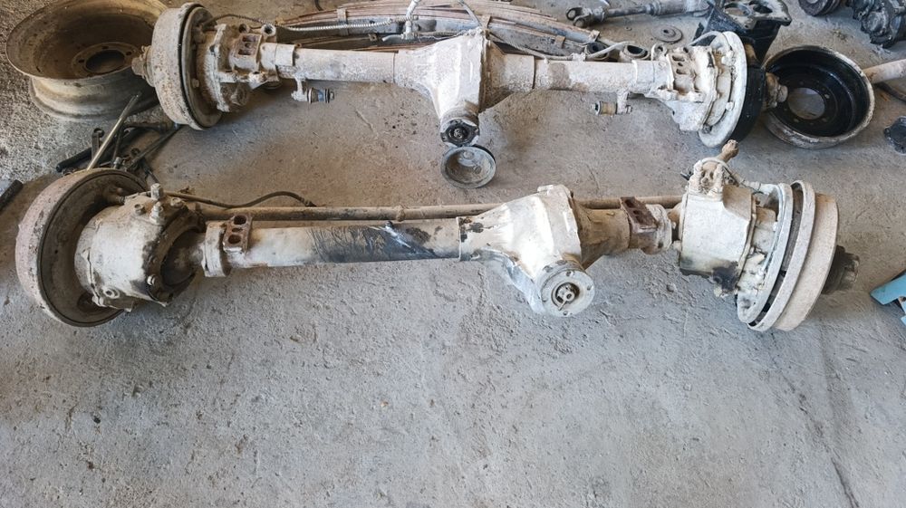 UAZ Zadni mos peredok sotiladi
