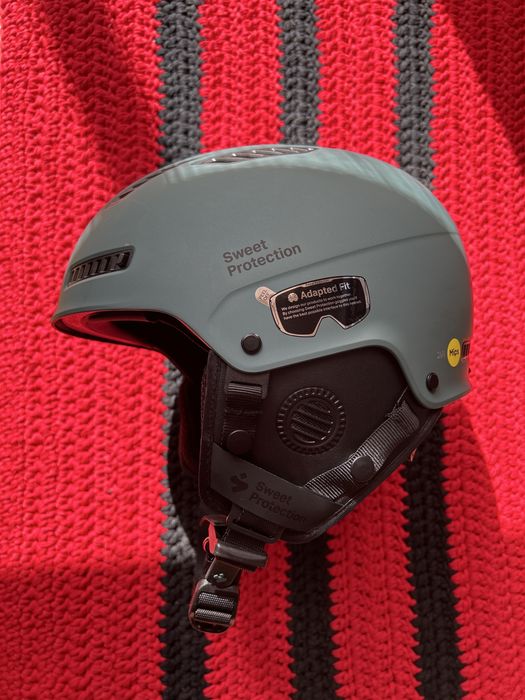 Casca schi Sweet Protection