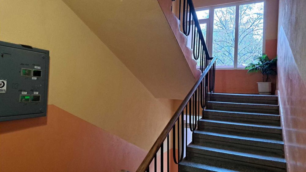 Продава се Четиристаен апартамент в Стара Загора, Три чучура - юг - 96 кв.м за 896 €/кв.м - Снимка #4