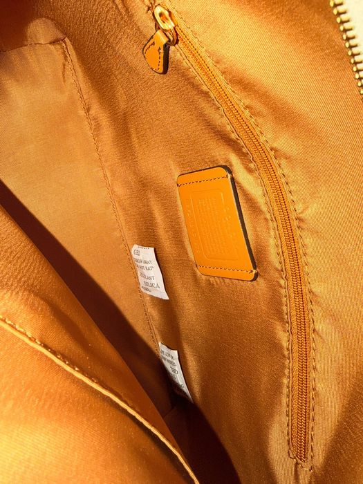 Дамска чанта Coach