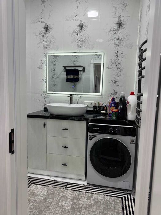 СРОЧНО! ШИКАРНАЯ 2ком.квартира с ремонтом и мебелью-70 000у.е(8