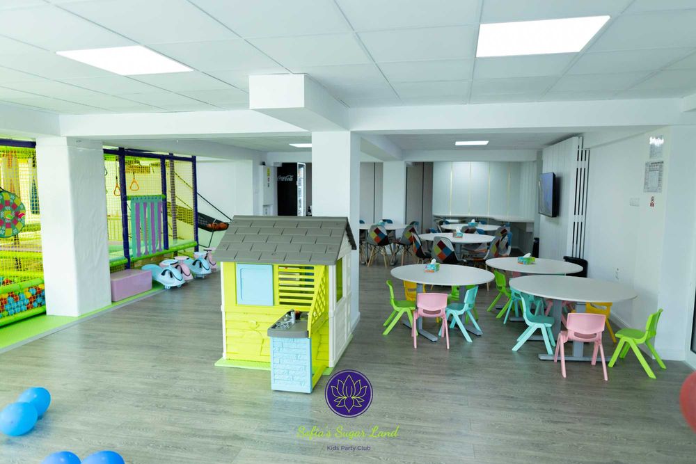 De vânzare loc de joacă pentru copii – Sofia’s Sugar Land, Râmnicu Vâlcea