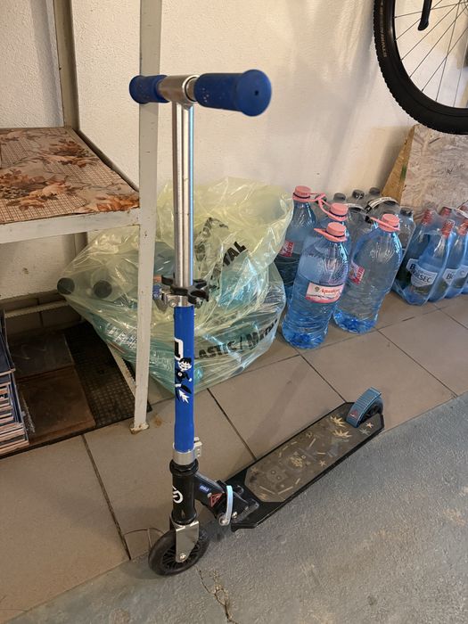 Vand trotineta mid 7 oxelo (detin 2 trotinete, vezi anunt)