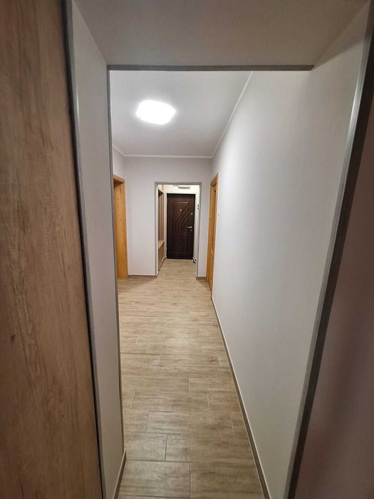 Apartament cu 3 camere decomandate