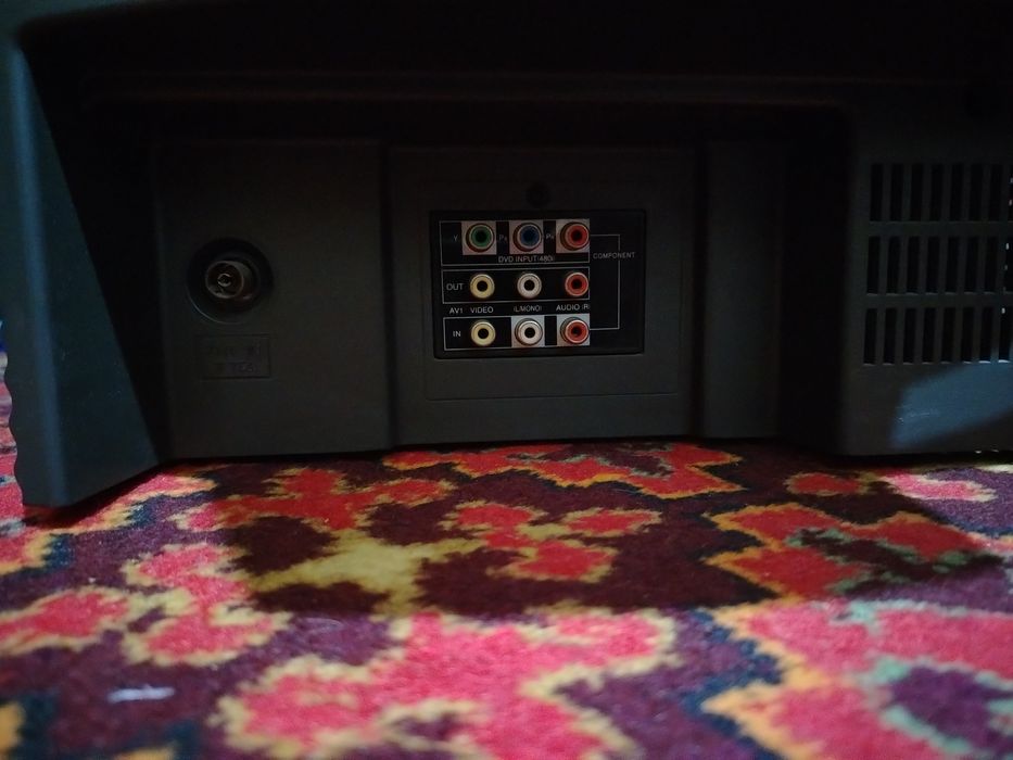 Срочно продаются телевизоры в рабочем состоянии