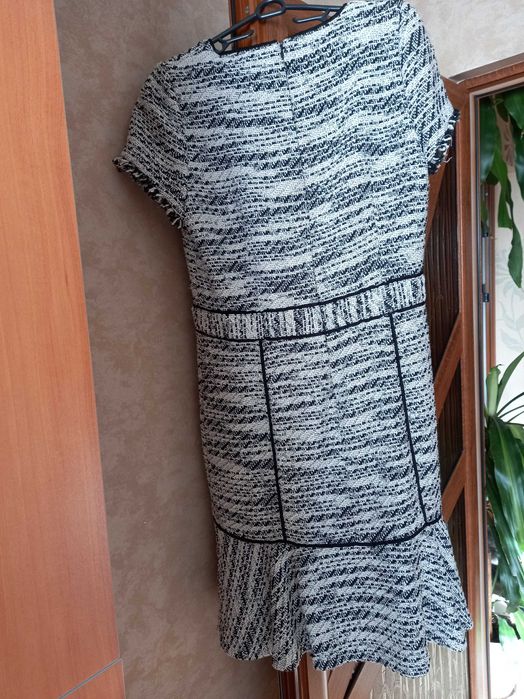 Зимна рокля от букле н. М- L