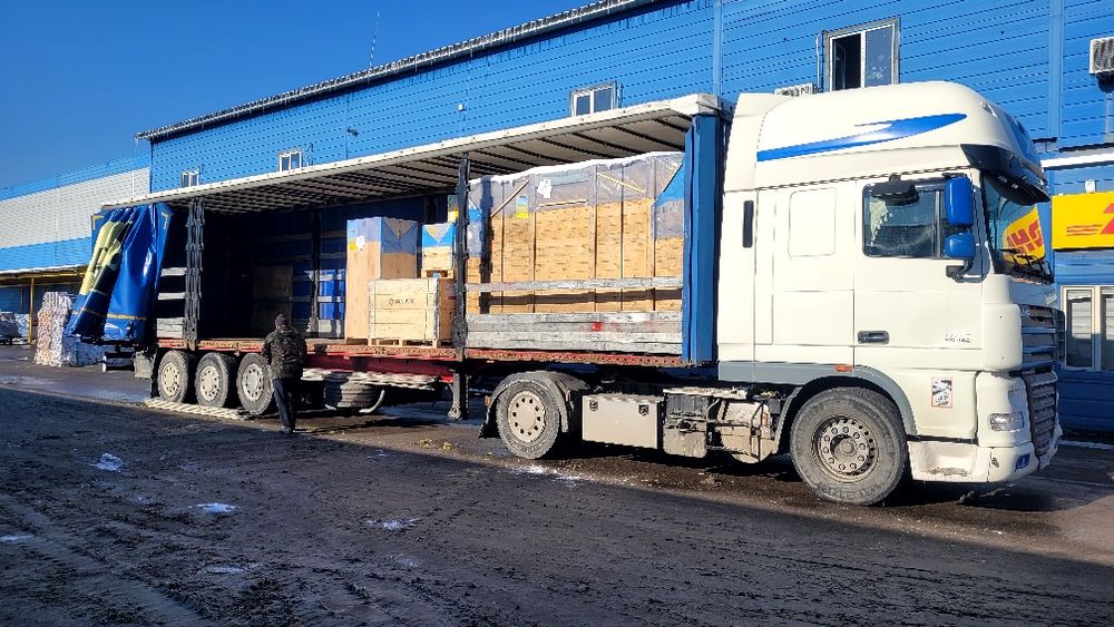 Фура, реф, длинномер грузоперевозки