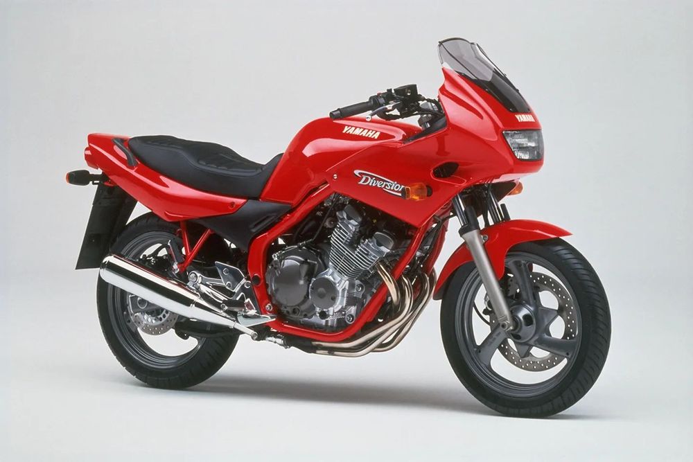 Dezmembram Yamaha XJ600 Diversion