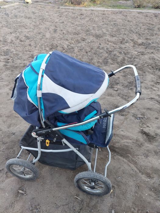 Продам детскую коляску.