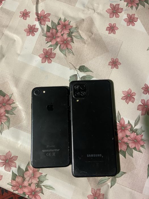 Vand iphone7 si samsung pentru piese