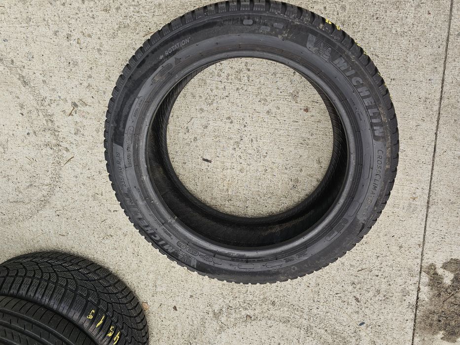 De vanzare anvelopa Michelin 235 50 r19