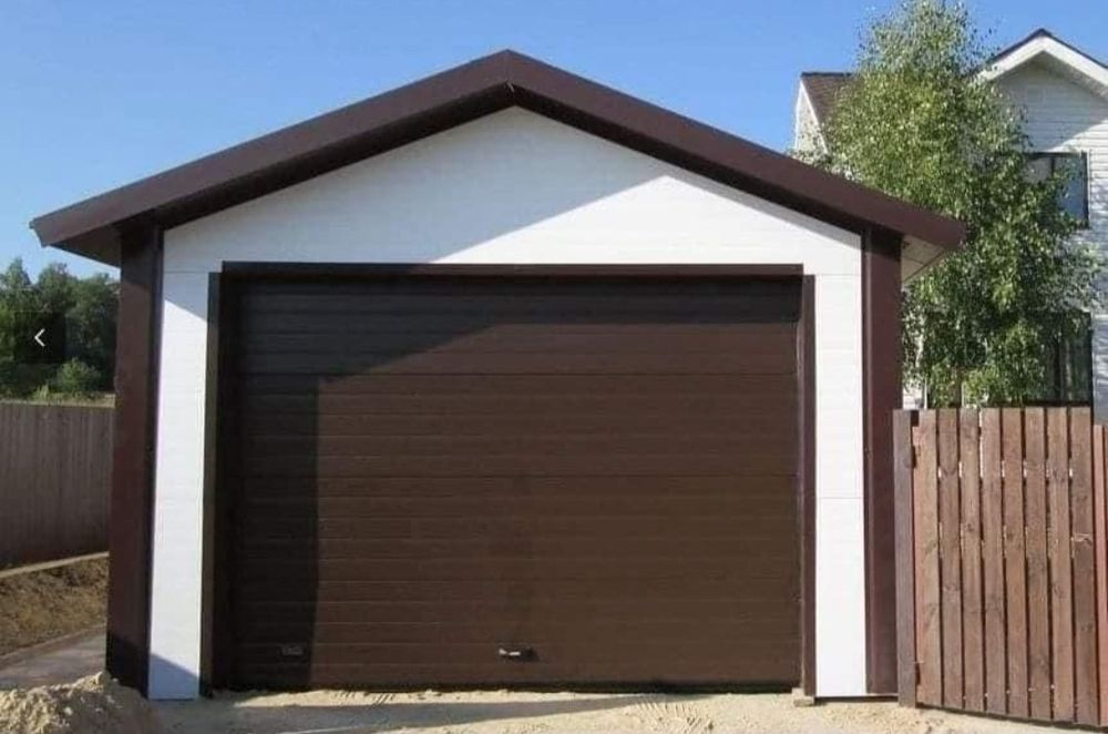 Vindem garaje auto și magazii