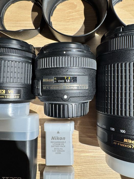 Nikon D5600+ Kit fotografie complet