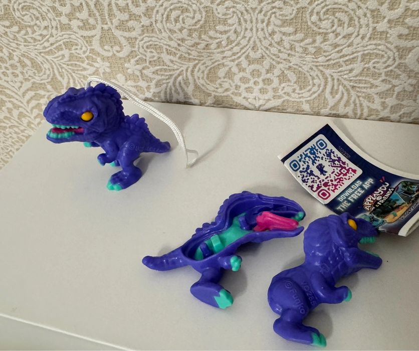 Киндер игрушки динозавры т др
