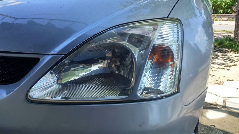 Полиране на Автомобилни фарове