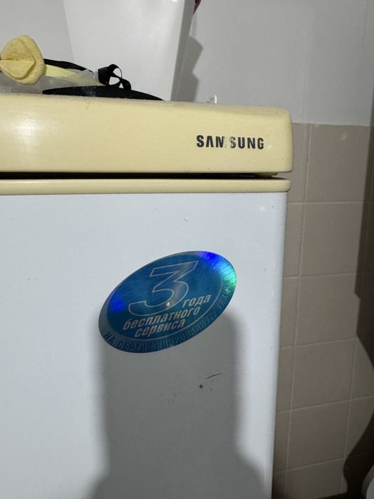 Холодильник samsung