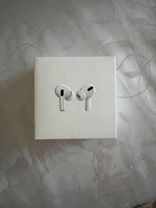 AirPods pro 1 с коробкой