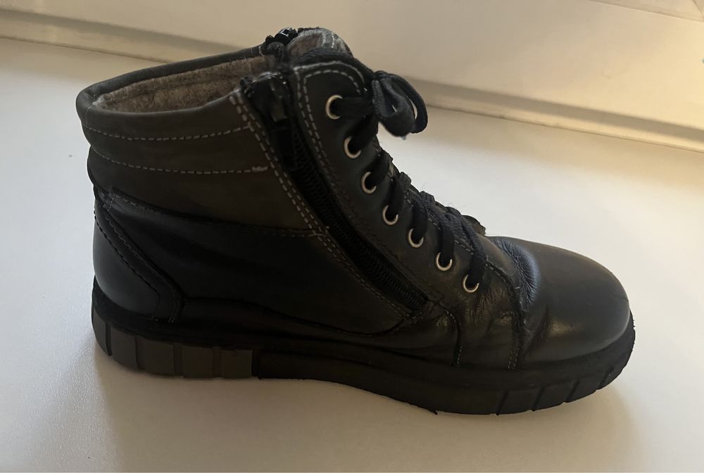Ботинки натуральная кожа шерсть р35