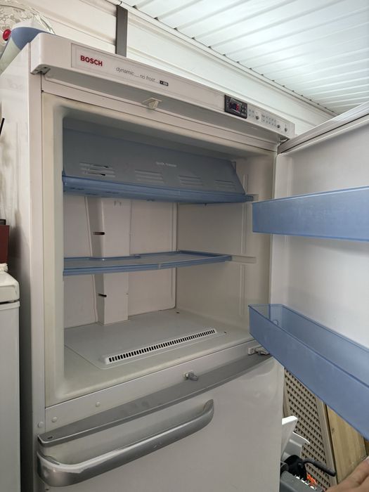 Холодильник Bosch