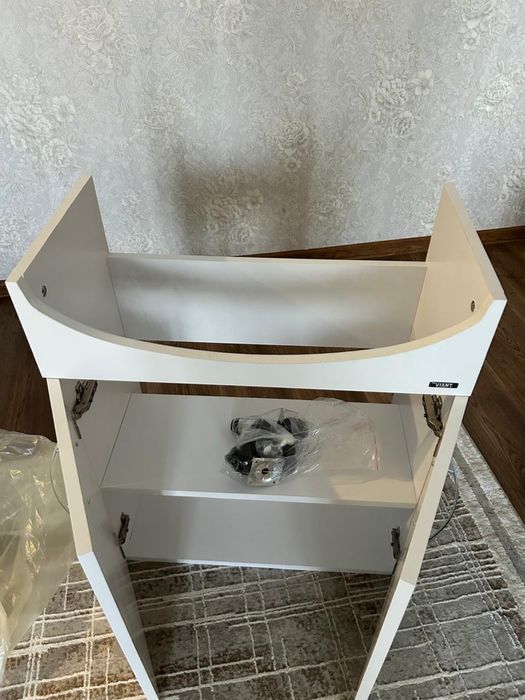 Продам тумбу под раковину