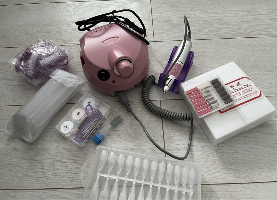 Маникюрный аппарат