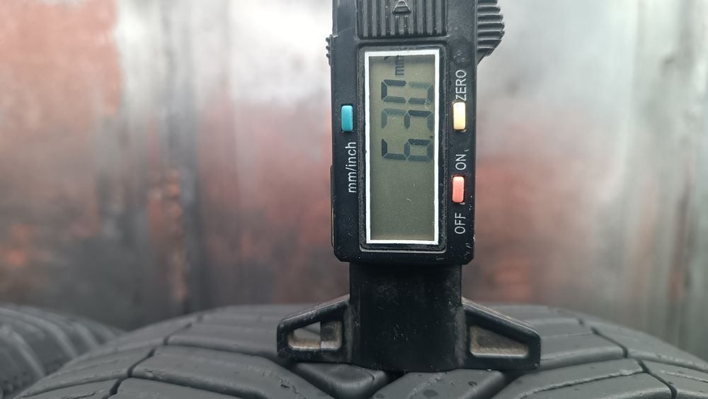 215/55/16 Michelin