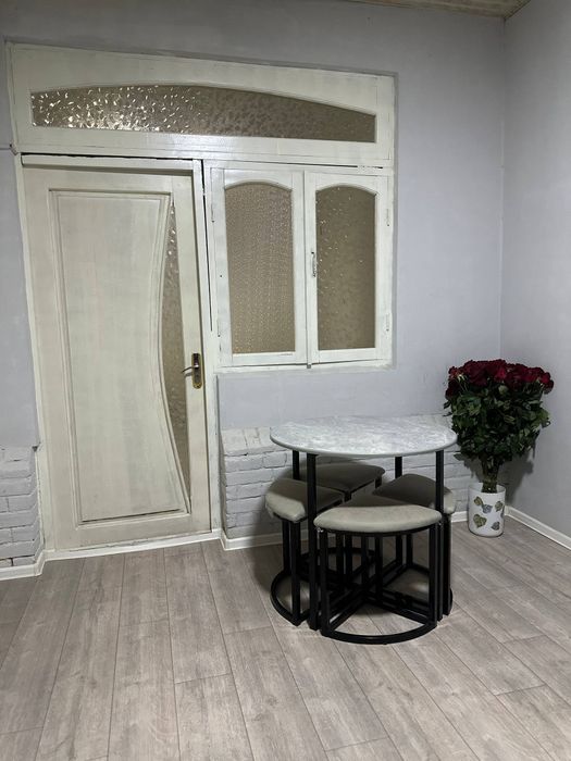 Аренда 1-й комнатой квартиры, 1-й этаж 2-х этажного дома