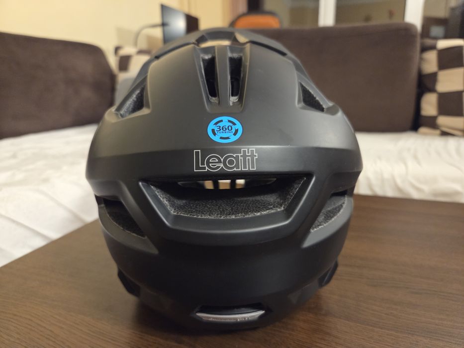 Каска Leatt MTB Enduro 2.0. нова в кутия